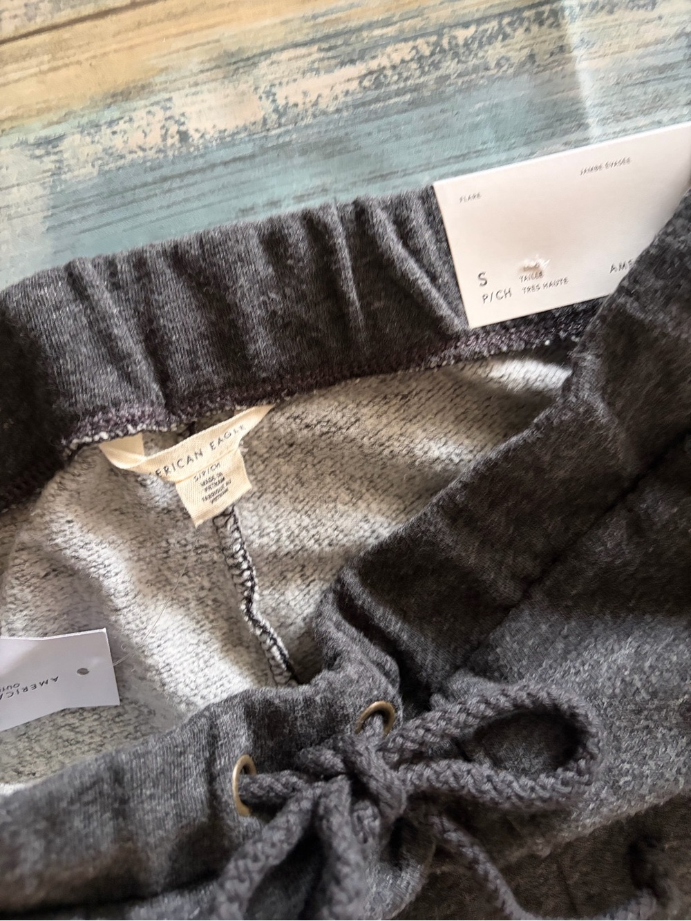 American Eagle Outfitters Women's Fleece Flare Sweatpants Charcoal NWT - Picture 5 of 6